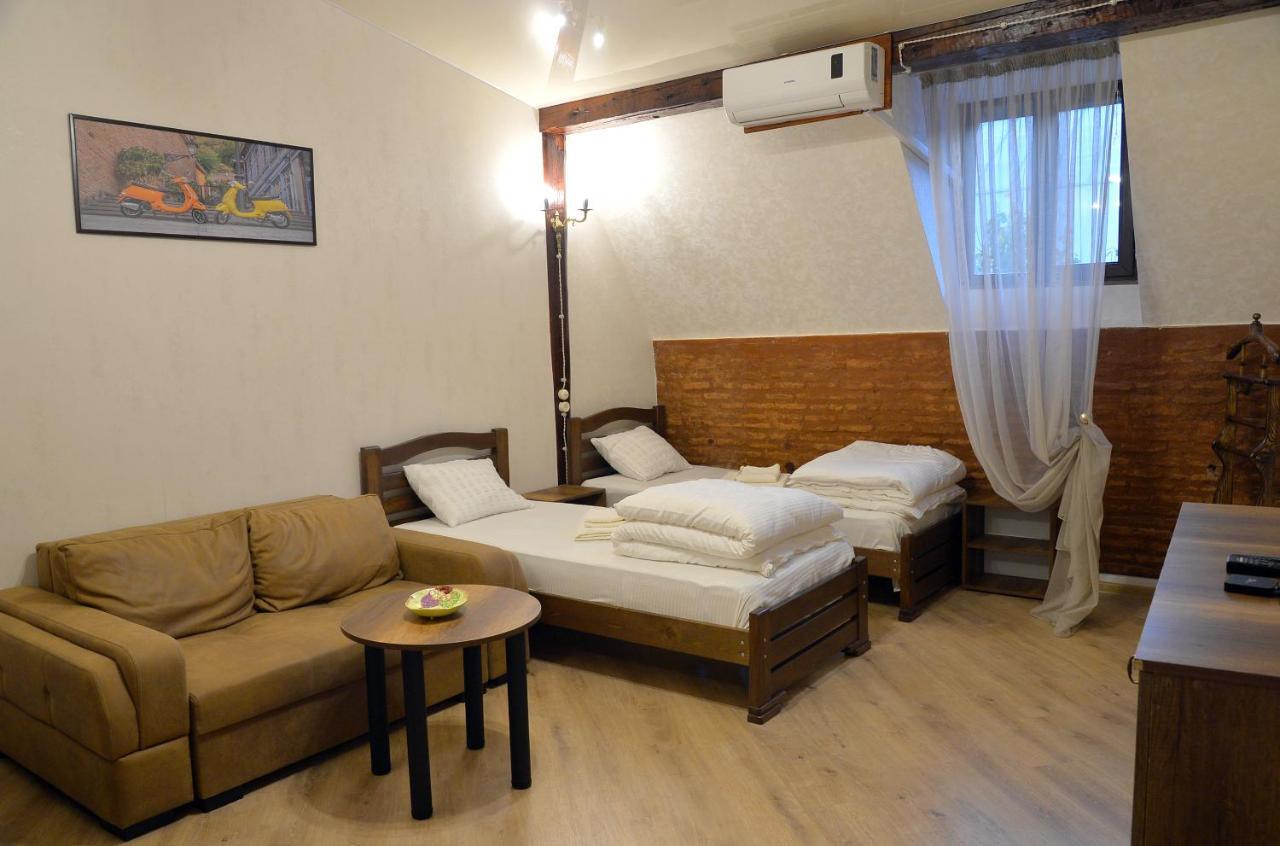 Natia'S Apartment On Dadiani St. 1 Tbilisi Zewnętrze zdjęcie